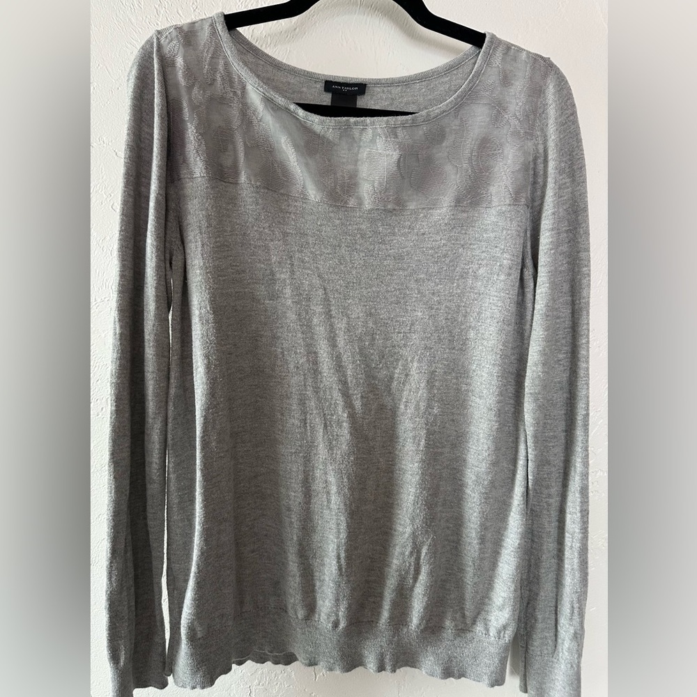 Ann Taylor Women’s sweater - grey - crew neck - L - GUC